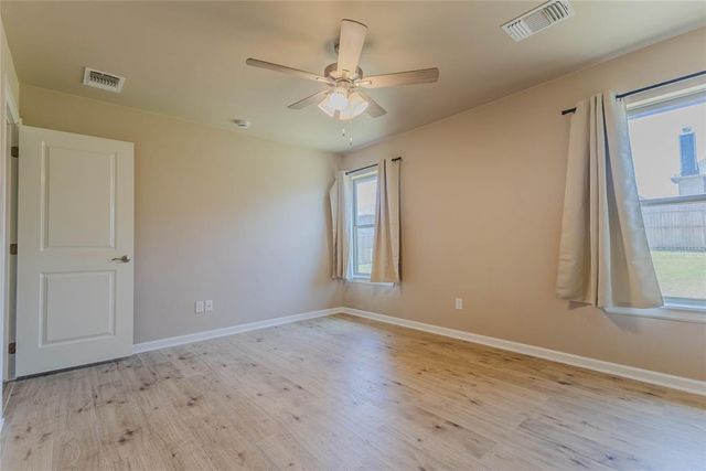 8312 NW 163rd Terrace, Edmond, OK 73013