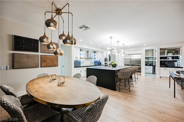 6055 Gabrielle Carol Court, Las Vegas, NV 89149