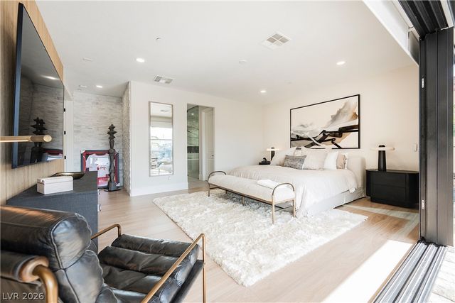 6055 Gabrielle Carol Court, Las Vegas, NV 89149