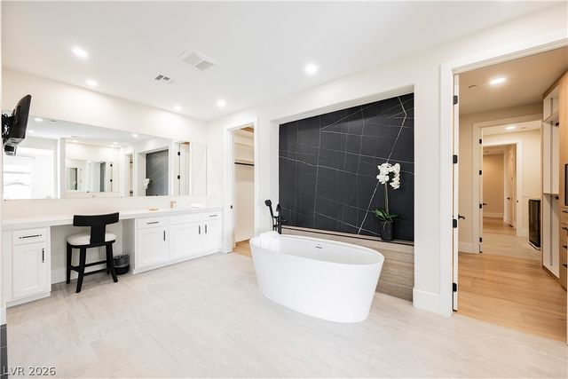 6055 Gabrielle Carol Court, Las Vegas, NV 89149