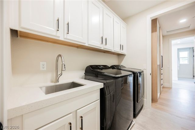 6055 Gabrielle Carol Court, Las Vegas, NV 89149