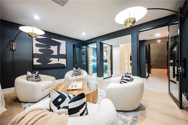 6055 Gabrielle Carol Court, Las Vegas, NV 89149