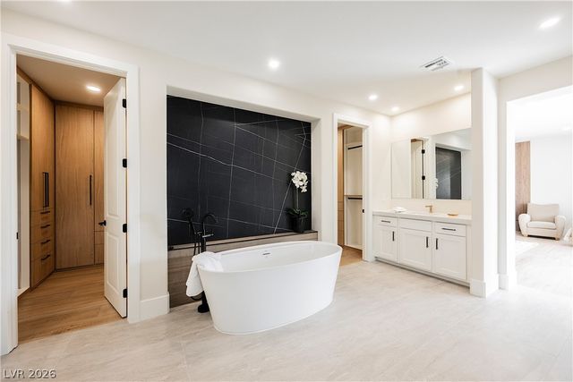 6055 Gabrielle Carol Court, Las Vegas, NV 89149