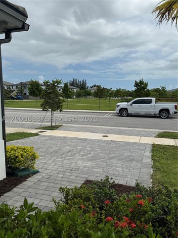 28532 SW 133rd Path, Homestead, FL 33033