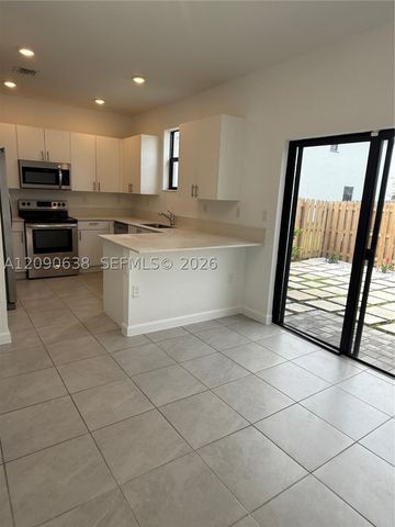 28532 SW 133rd Path, Homestead, FL 33033