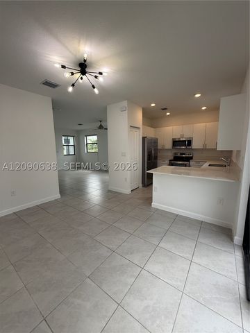 28532 SW 133rd Path, Homestead, FL 33033