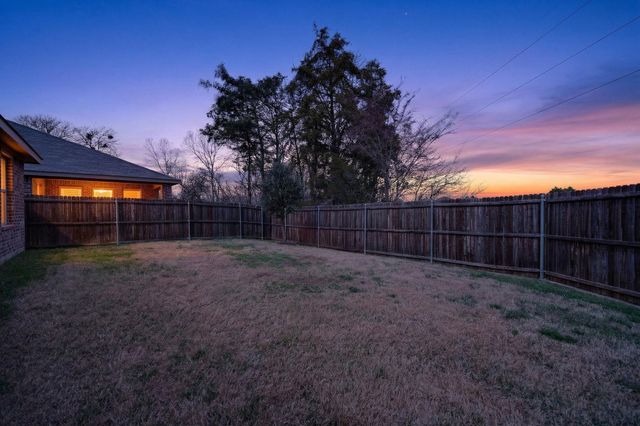 157 Cigar Court, Caddo Mills, TX 75135