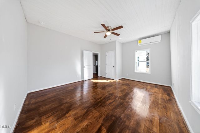 309 N Wilson Avenue, Dunn, NC 28334