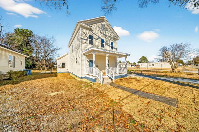 309 N Wilson Avenue, Dunn, NC 28334