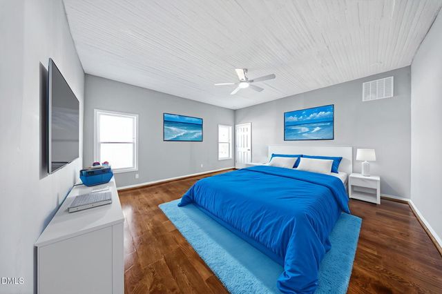 309 N Wilson Avenue, Dunn, NC 28334