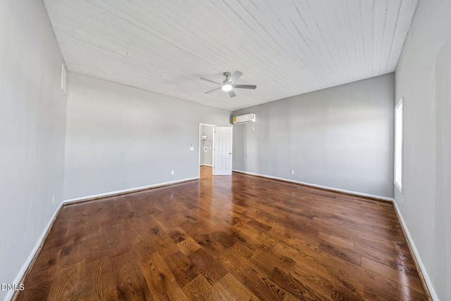 309 N Wilson Avenue, Dunn, NC 28334