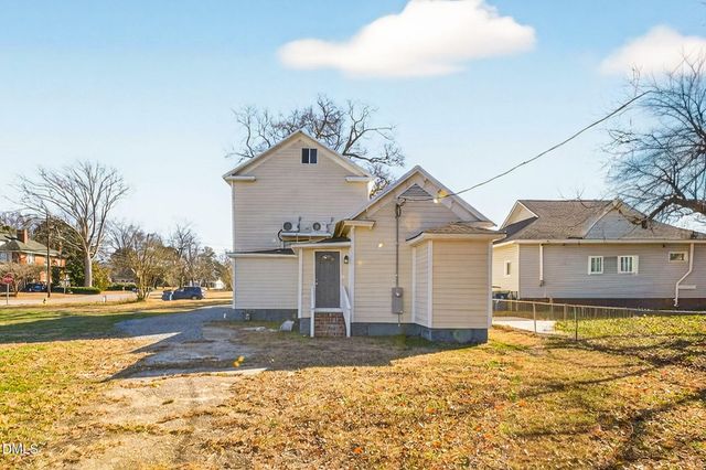 309 N Wilson Avenue, Dunn, NC 28334
