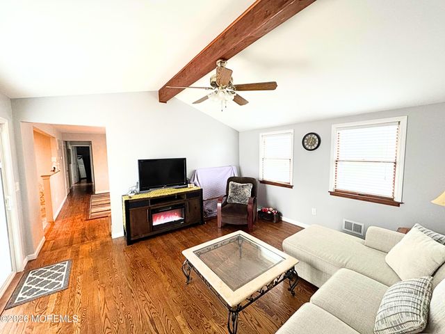 524 Pennsylvania Avenue, Brick, NJ 08724