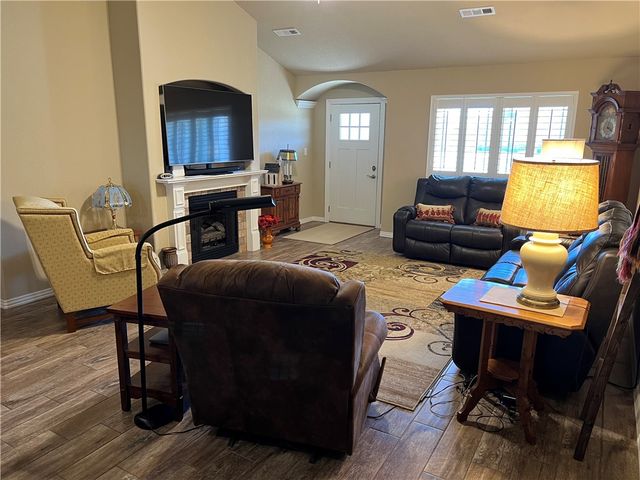 1708 Higgins Street, Pea Ridge, AR 72751