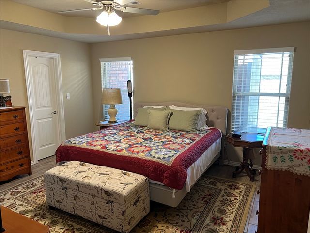 1708 Higgins Street, Pea Ridge, AR 72751