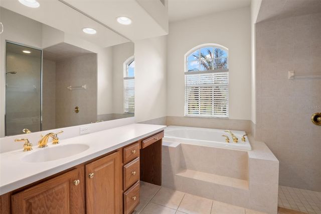 13404 THOROUGHBRED DRIVE, Dade City, FL 33525