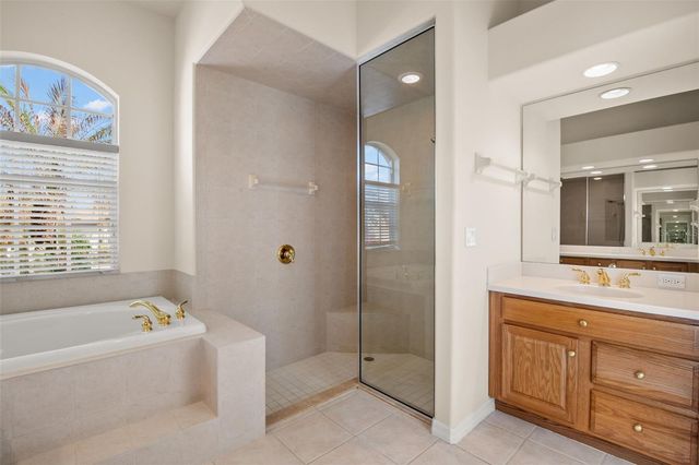 13404 THOROUGHBRED DRIVE, Dade City, FL 33525