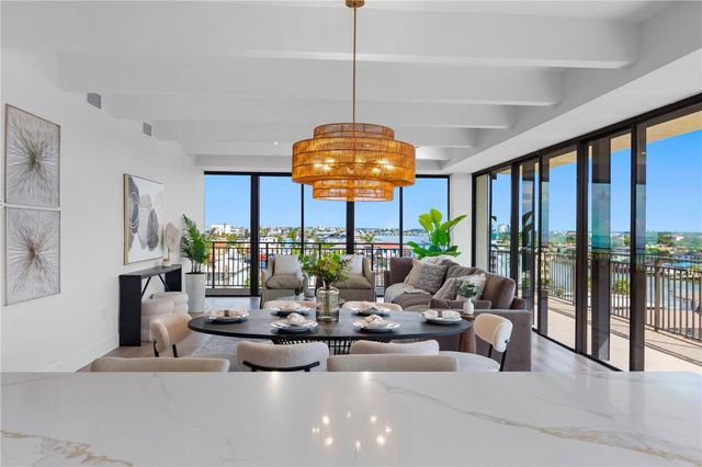 7600 BAYSHORE DRIVE 606, Treasure Island, FL 33706