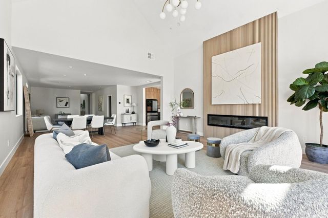 563 Encina Avenue, Menlo Park, CA 94025