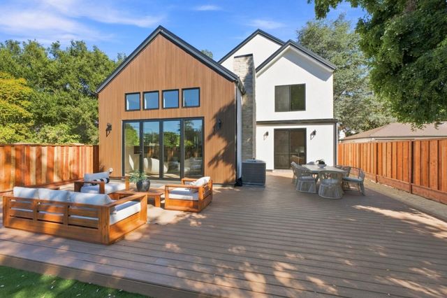 563 Encina Avenue, Menlo Park, CA 94025
