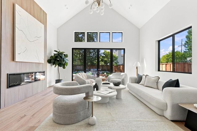 563 Encina Avenue, Menlo Park, CA 94025