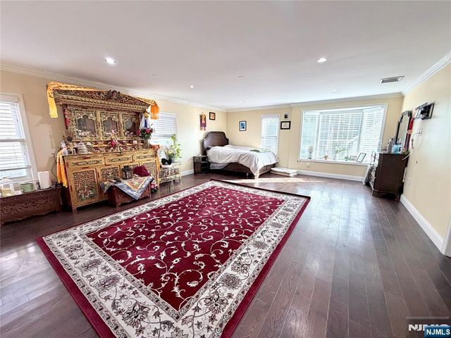51 Fairview Avenue, Bogota, NJ 07603