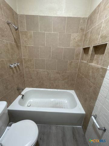 912 Southside Drive, Killeen, TX 76541