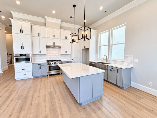 11065 Chatterton Drive, Houston, TX 77043
