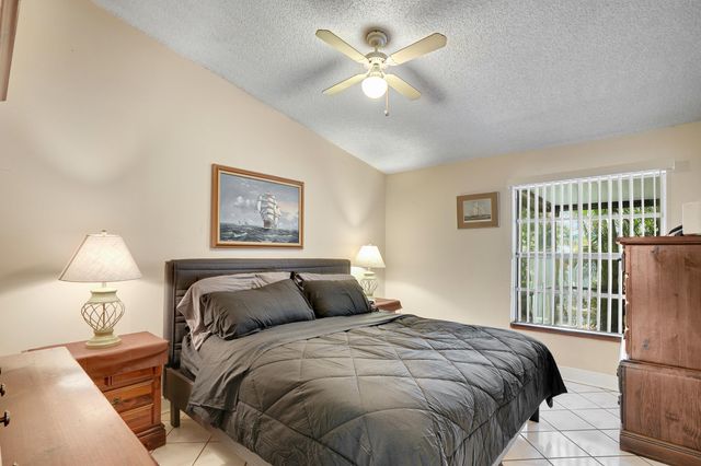 7418 NW 34th Street, Lauderhill, FL 33319