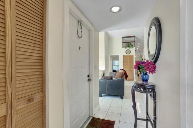 7418 NW 34th Street, Lauderhill, FL 33319