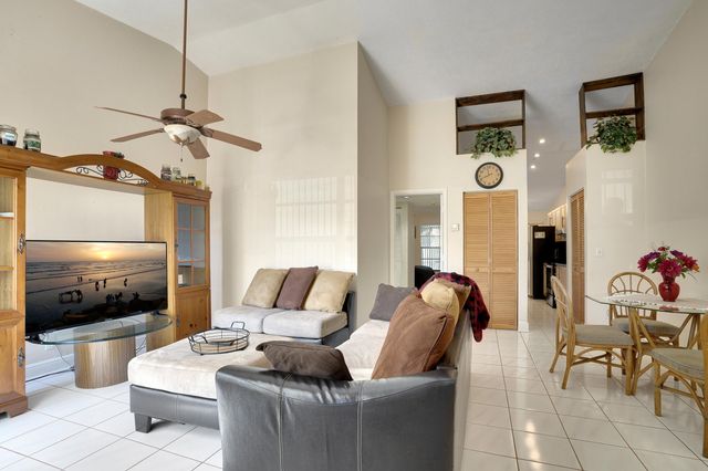 7418 NW 34th Street, Lauderhill, FL 33319