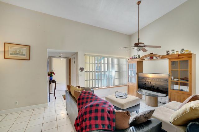 7418 NW 34th Street, Lauderhill, FL 33319