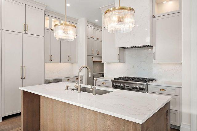 107 S Griswold Street, Northville, MI 48167