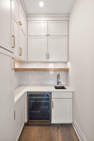 107 S Griswold Street, Northville, MI 48167