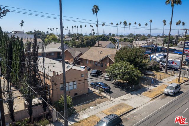 4709 S Figueroa Street, Los Angeles, CA 90037