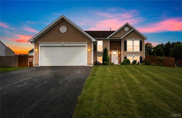 4935 Ernest Way, Clay, NY 13041