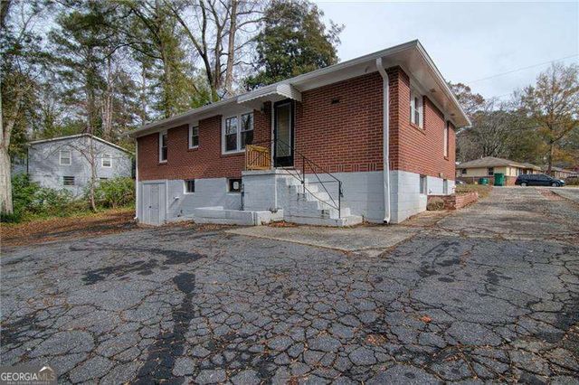 2232 Old Spring Road SE, Smyrna, GA 30080