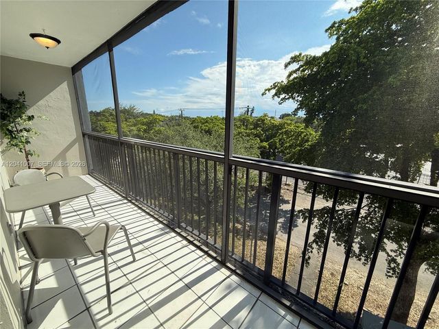 13455 NE 10th Avenue 410, North Miami, FL 33161