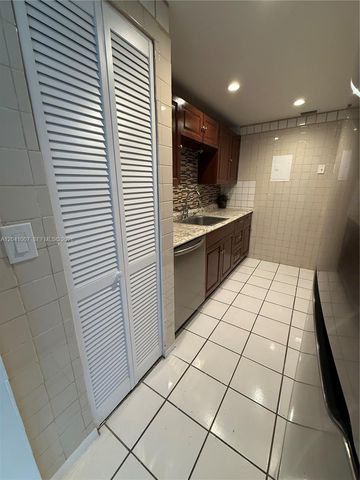 13455 NE 10th Avenue 410, North Miami, FL 33161
