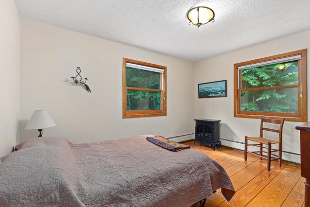 352 Edwins Pond Road, Rochester, VT 05767