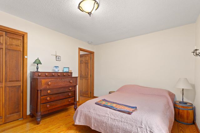 352 Edwins Pond Road, Rochester, VT 05767