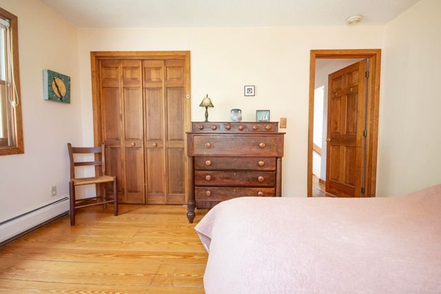 352 Edwins Pond Road, Rochester, VT 05767