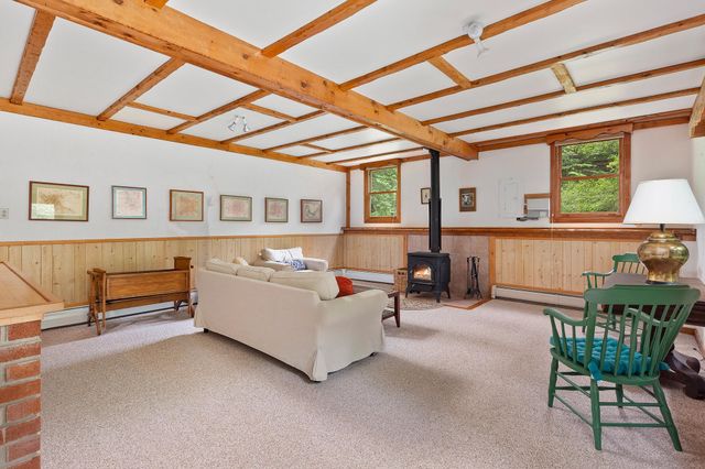 352 Edwins Pond Road, Rochester, VT 05767