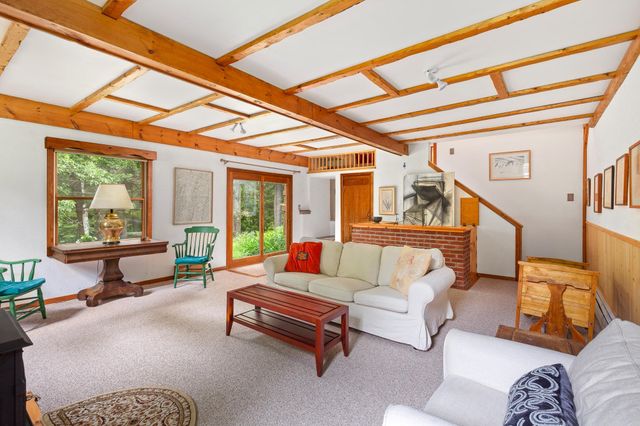 352 Edwins Pond Road, Rochester, VT 05767