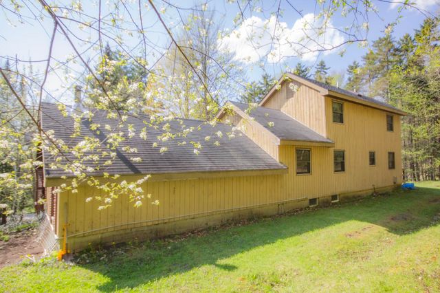 352 Edwins Pond Road, Rochester, VT 05767