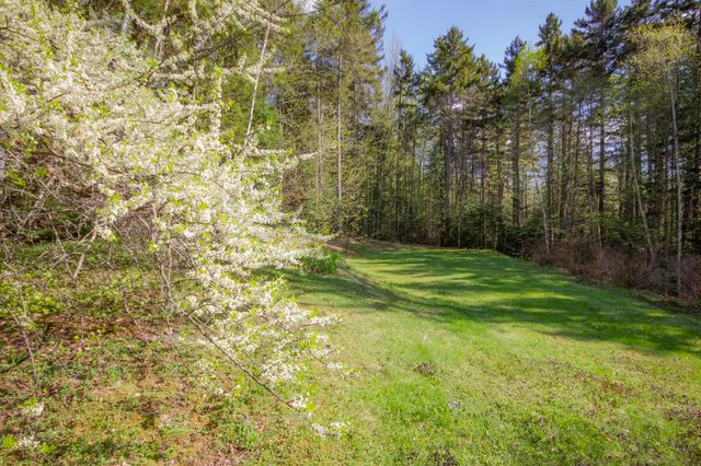 352 Edwins Pond Road, Rochester, VT 05767