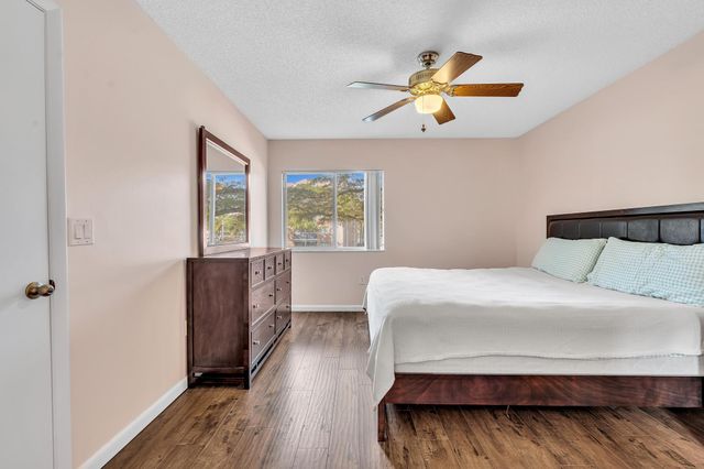 9537 Weldon Circle I213, Tamarac, FL 33321