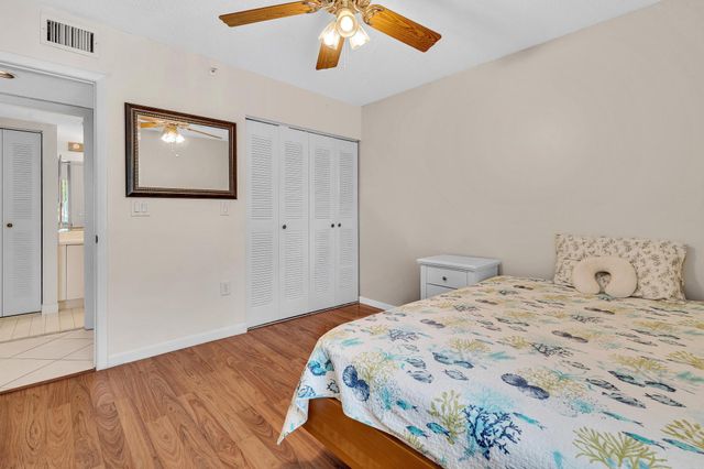 9537 Weldon Circle I213, Tamarac, FL 33321