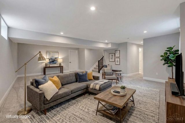 8469 Fields Ertel Road, Symmes Twp, OH 45249