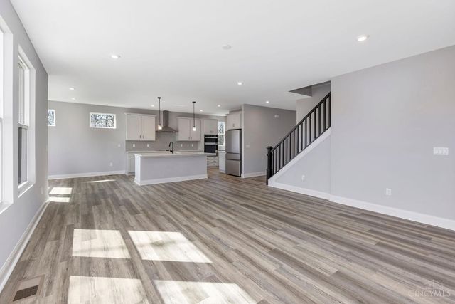 8469 Fields Ertel Road, Symmes Twp, OH 45249